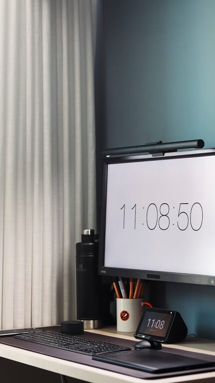 Tips for Creating an Organized and Productive Home Workspace