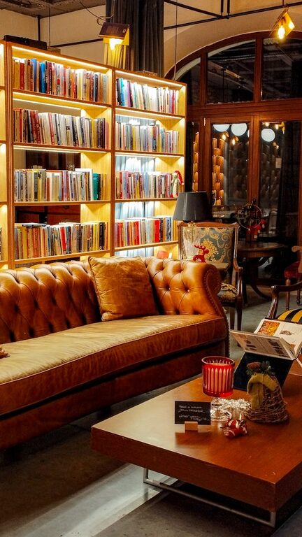 How to Create a Cozy and Inviting Reading Nook at Home